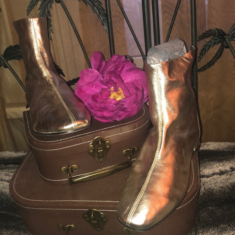 TOPSHOP gold Krome ankle boots. Size 6.5, EURO 37.